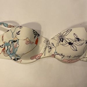 Tory Burch bikini top, underwire, lined. NWOT